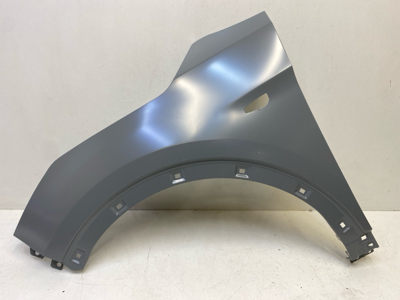 Крыло переднее левое