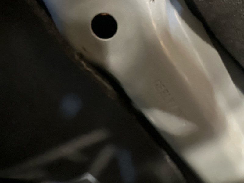 Дверь передняя правая