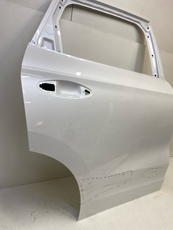 Дверь задняя правая