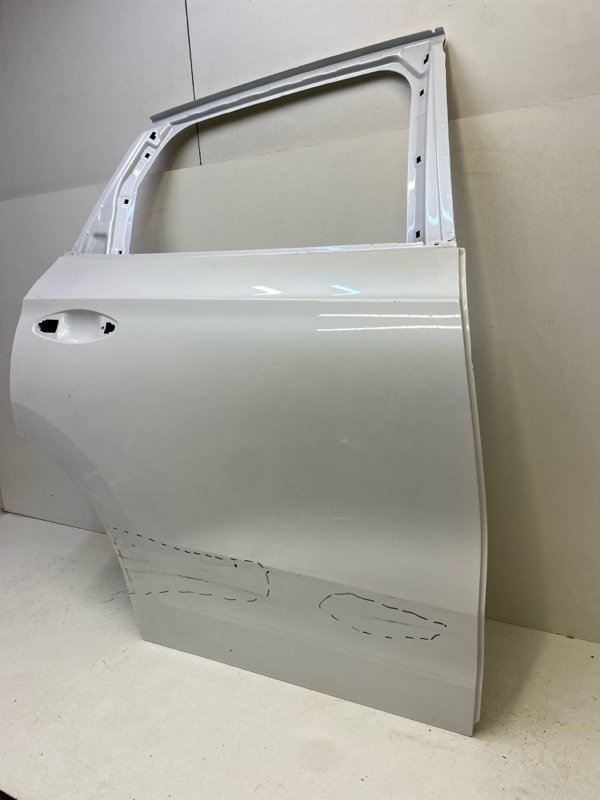 Дверь задняя правая