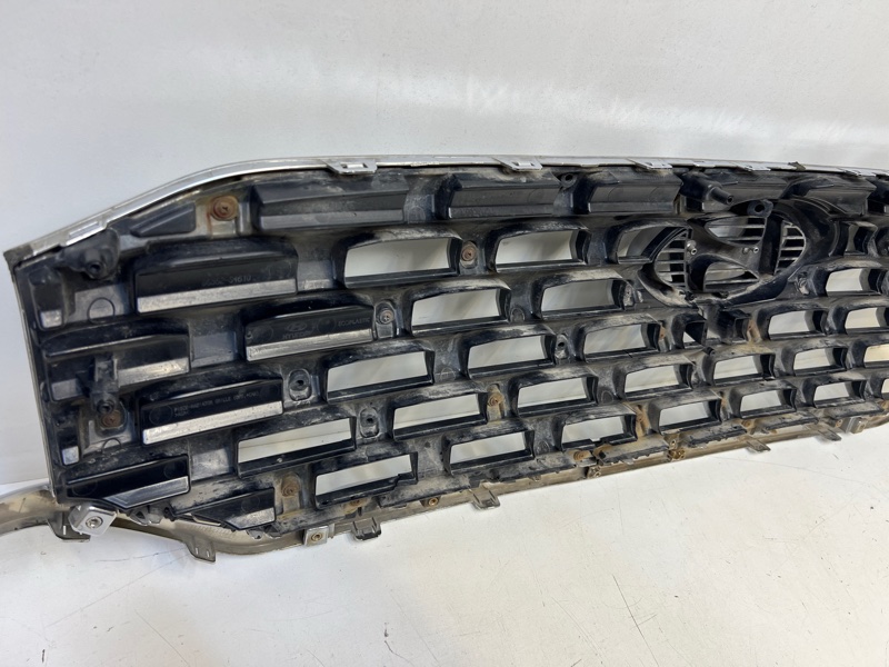 Решетка радиатора