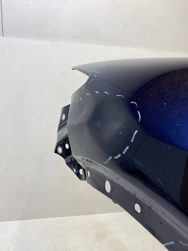 Крыло переднее левое