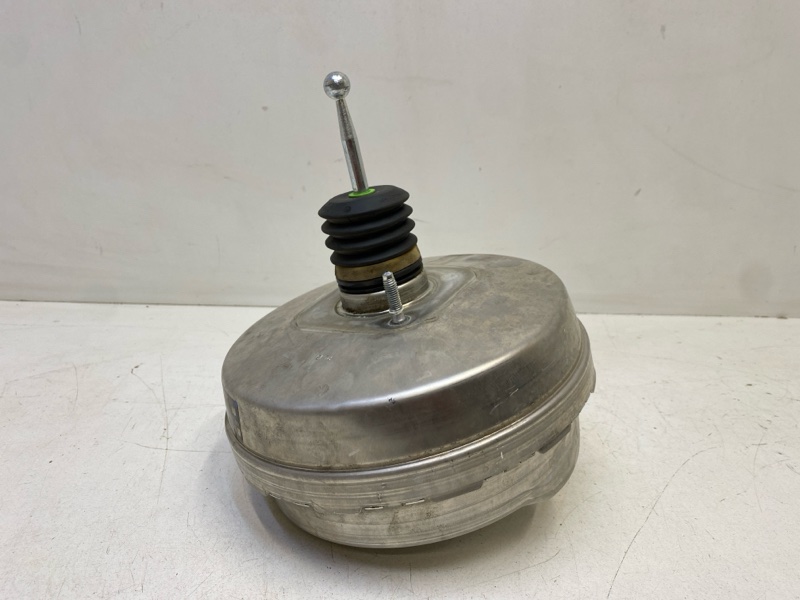 Усилитель тормозов вакуумный