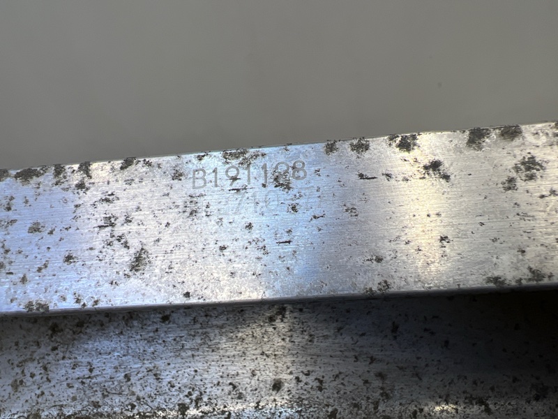 Усилитель переднего бампера