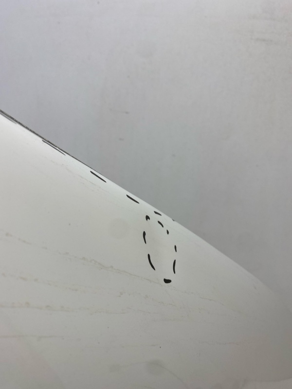 Крыло переднее правое