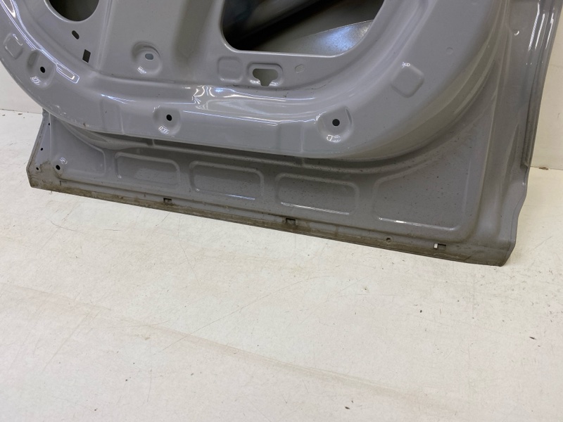 Дверь задняя левая