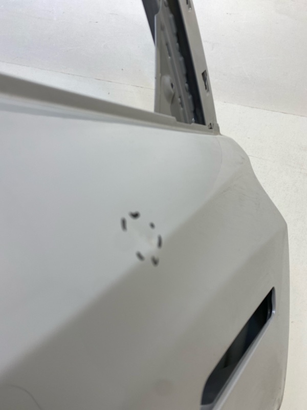 Дверь задняя левая