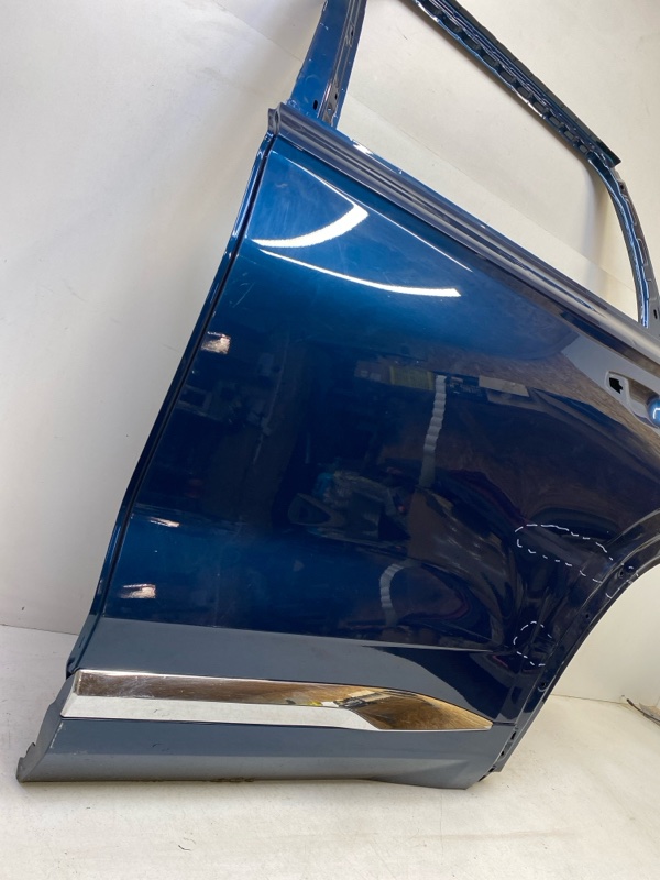 Дверь задняя левая