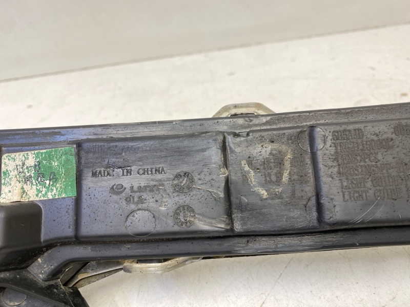 Фара дневного света левая (ходовые огни)