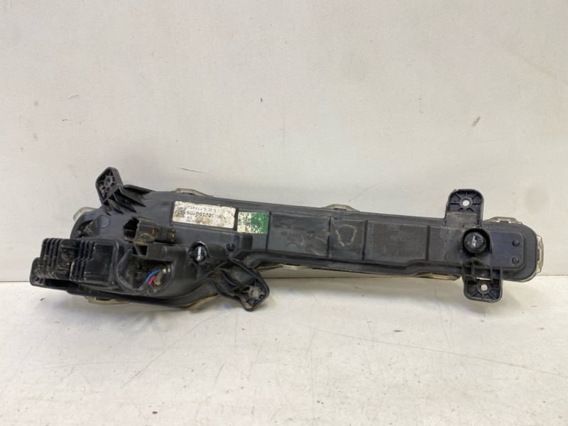 Фара дневного света левая (ходовые огни)