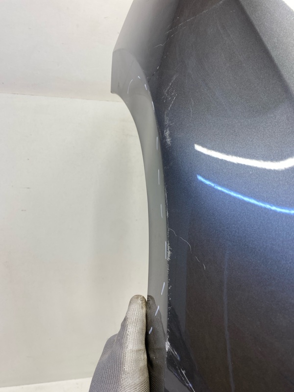 Крыло переднее левое