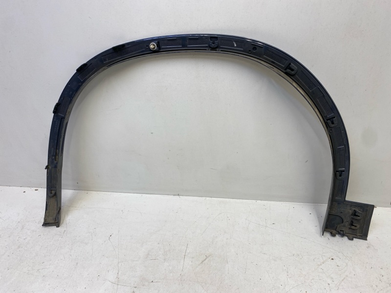 Накладка переднего крыла правого