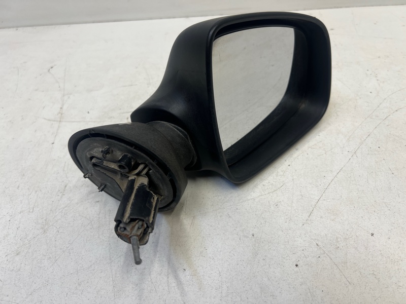 Зеркало правое электрическое