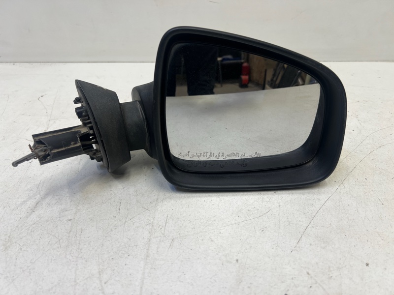 Зеркало правое электрическое