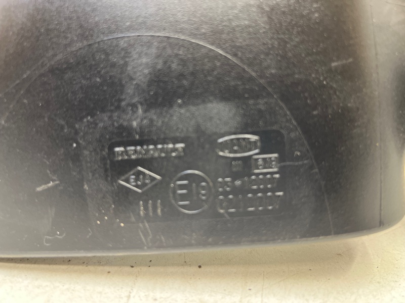 Зеркало правое электрическое