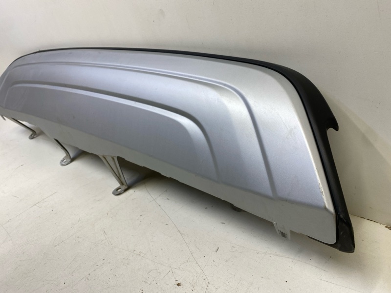 Спойлер заднего бампера