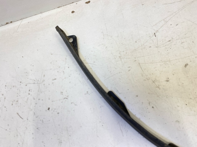 Пыльник двигателя