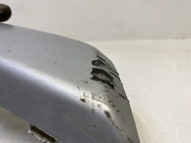 Накладка переднего бампера