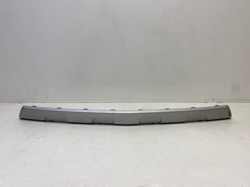 Накладка переднего бампера