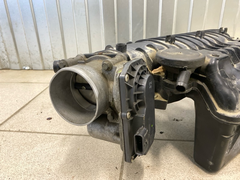 Коллектор впускной