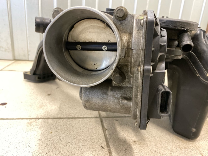 Коллектор впускной