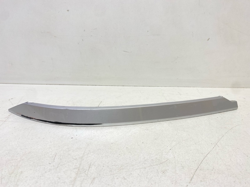 Молдинг заднего бампера левый