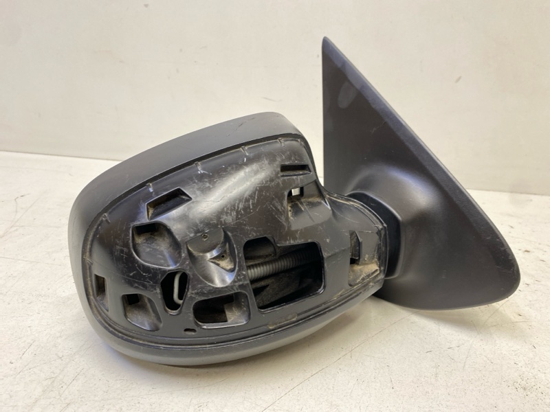 Зеркало правое электрическое