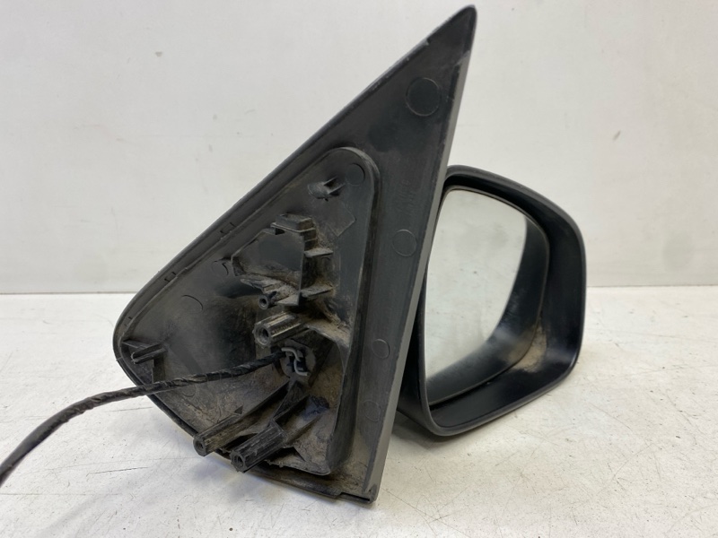 Зеркало правое электрическое