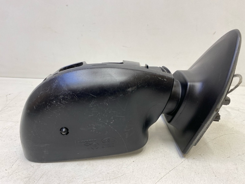 Зеркало правое электрическое