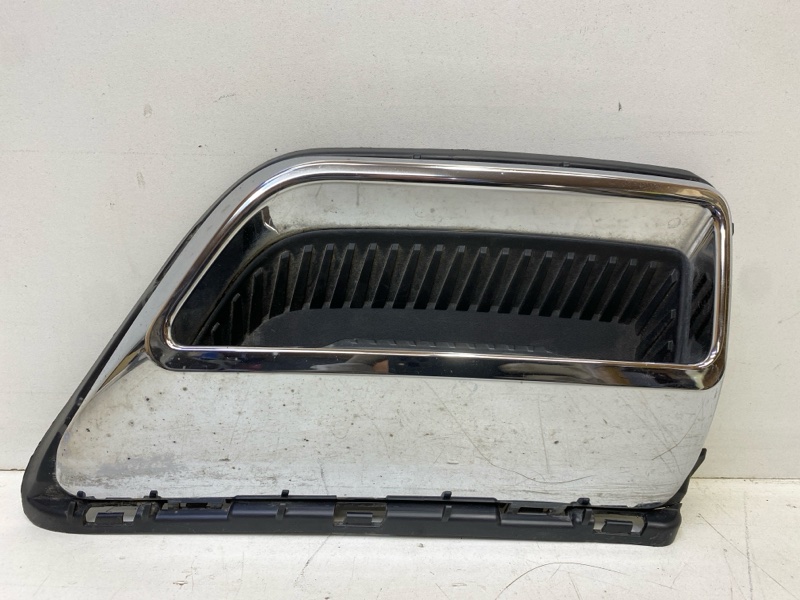 Накладка заднего бампера левая