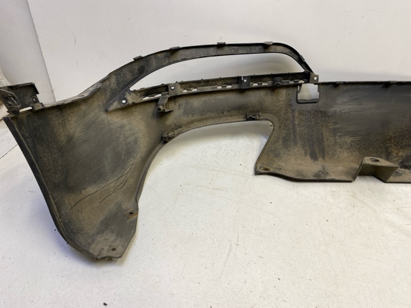 Спойлер заднего бампера