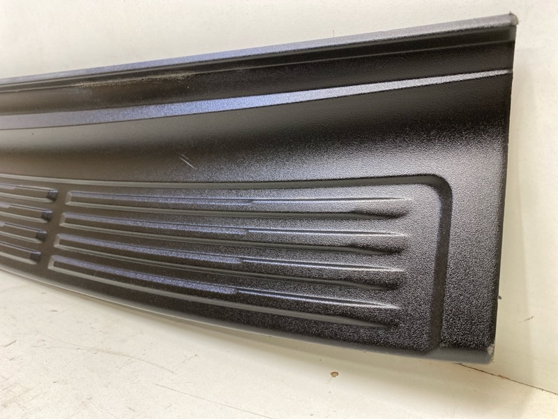 Накладка заднего бампера