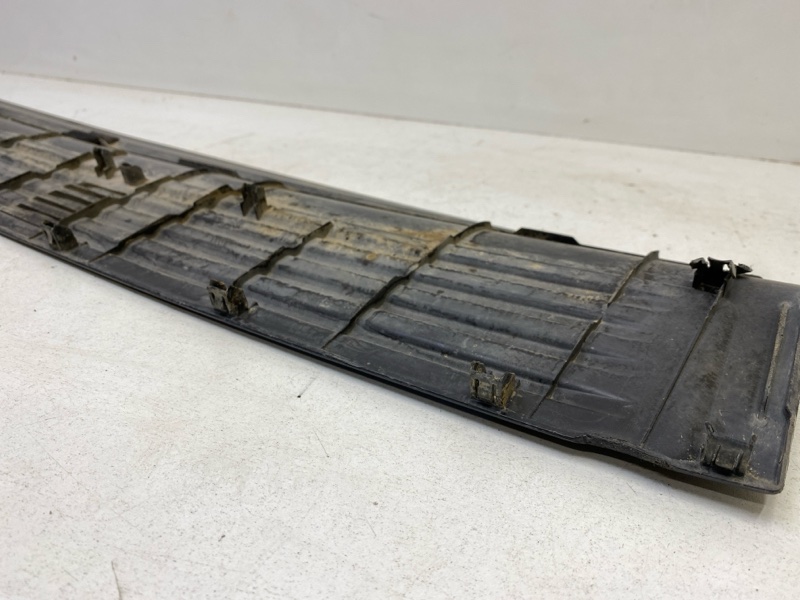 Накладка заднего бампера