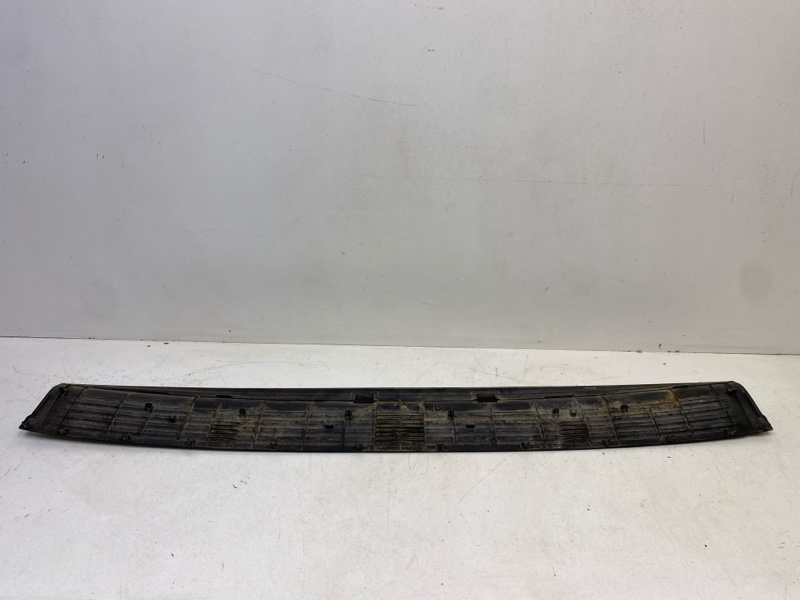 Накладка заднего бампера