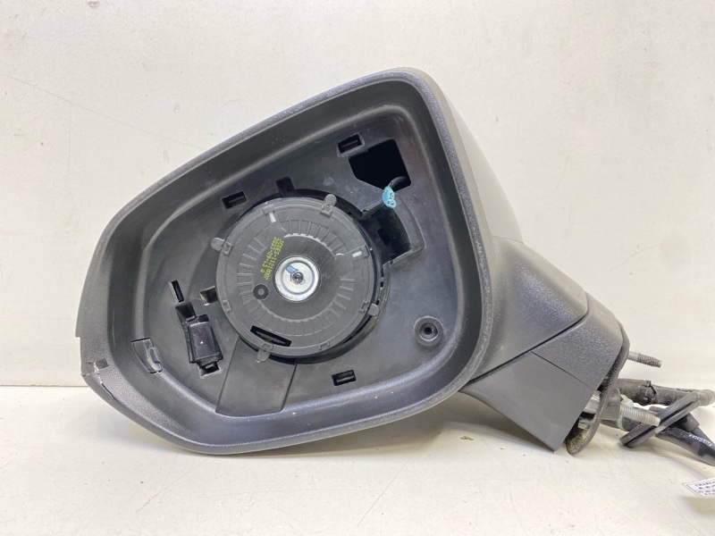 Зеркало левое электрическое