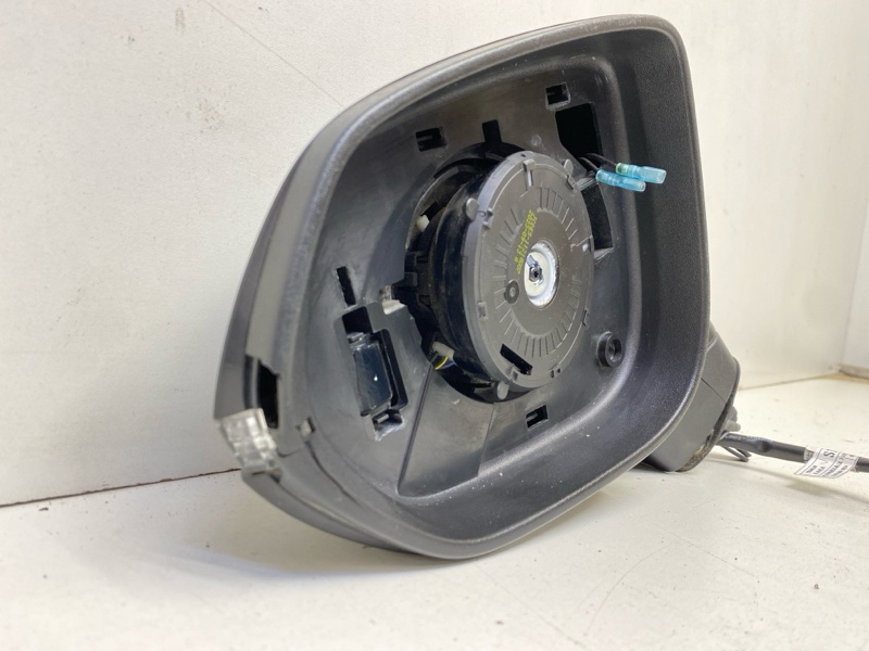 Зеркало левое электрическое