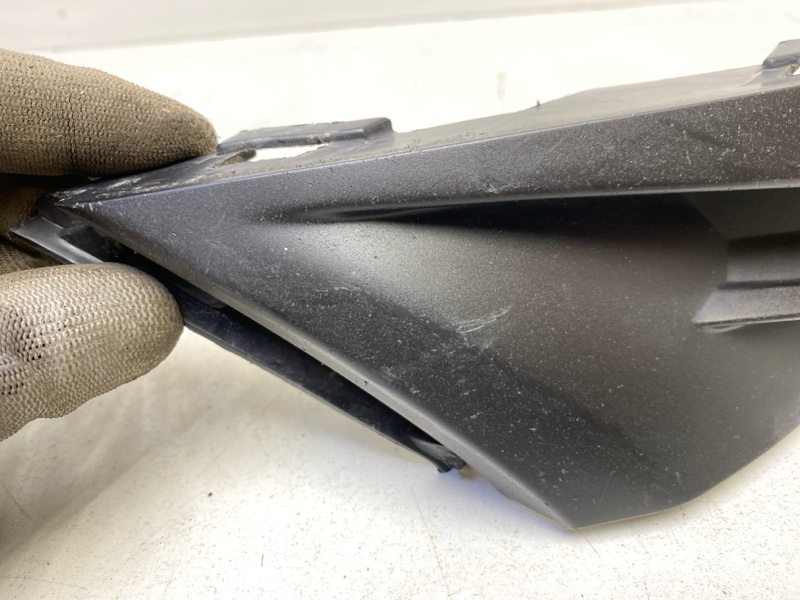 Накладка переднего бампера правая