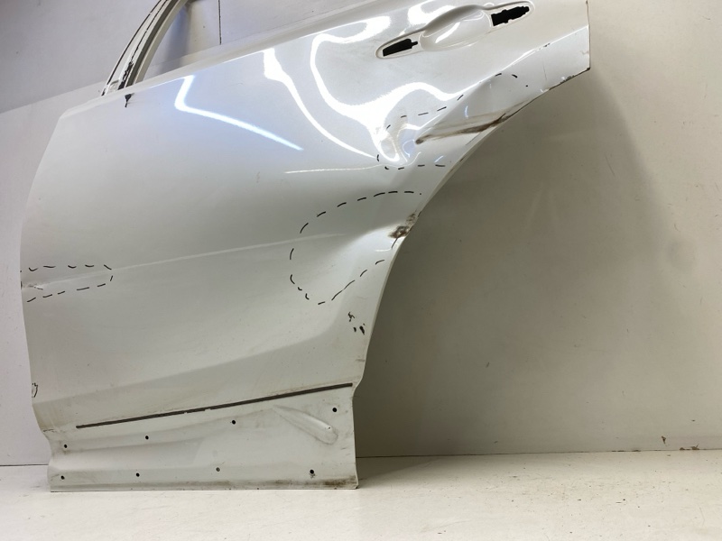 Дверь задняя левая