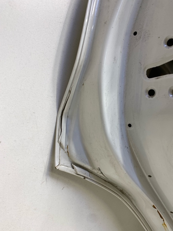 Дверь задняя левая