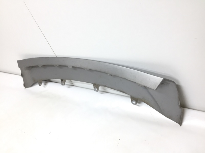 Накладка переднего бампера