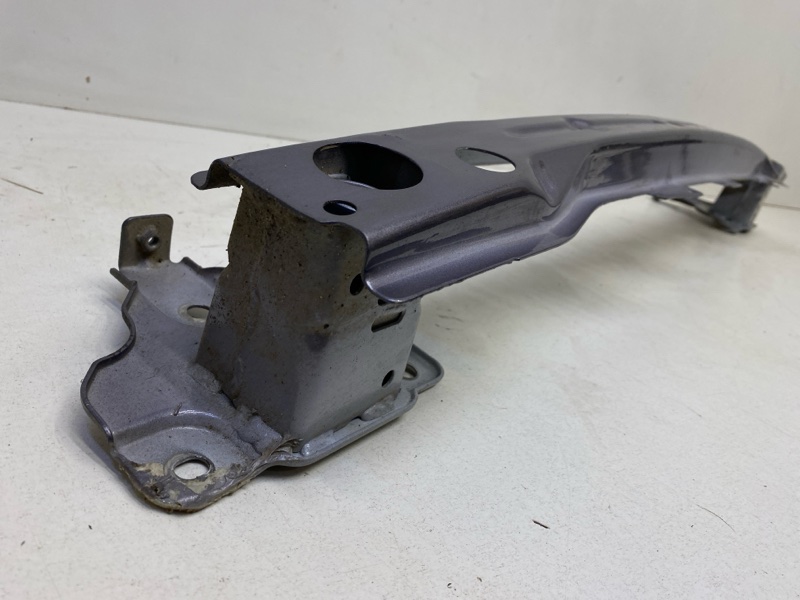 Усилитель заднего бампера