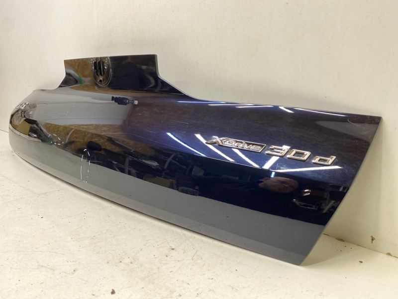 Накладка крышки багажника