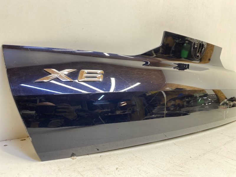 Накладка крышки багажника