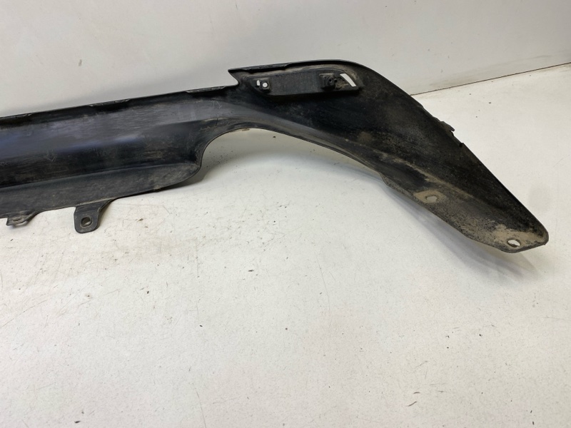 Спойлер заднего бампера