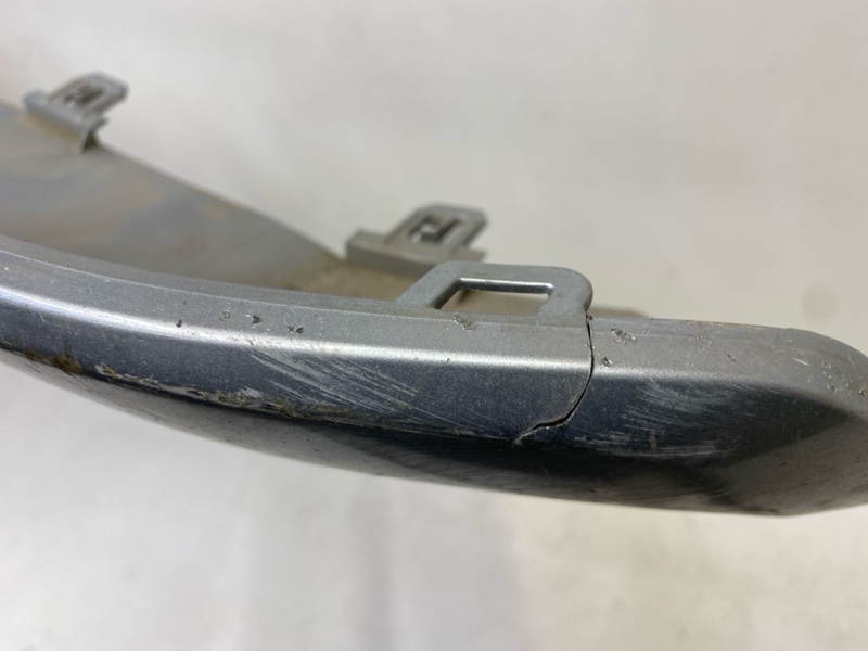 Спойлер переднего бампера