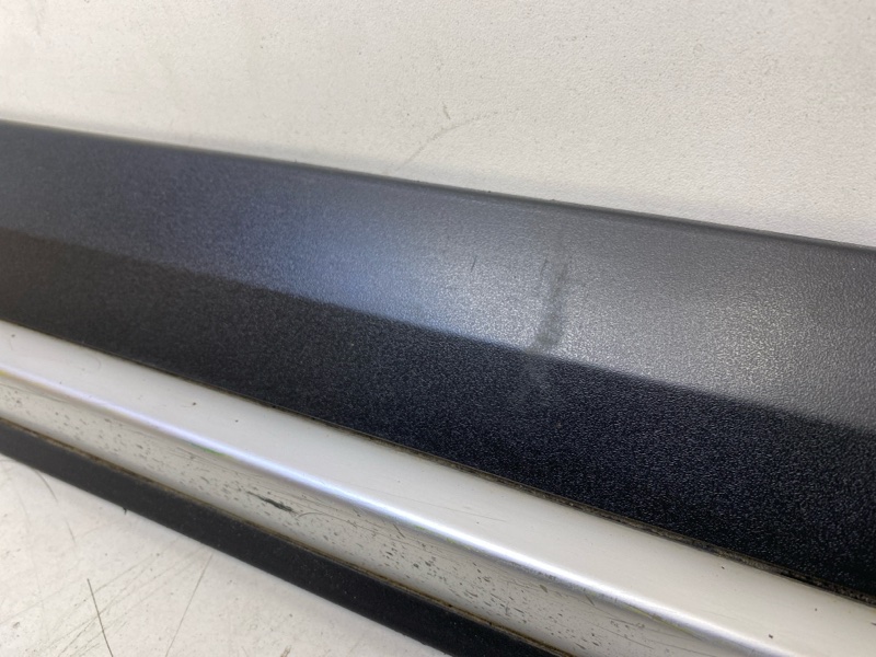 Молдинг двери