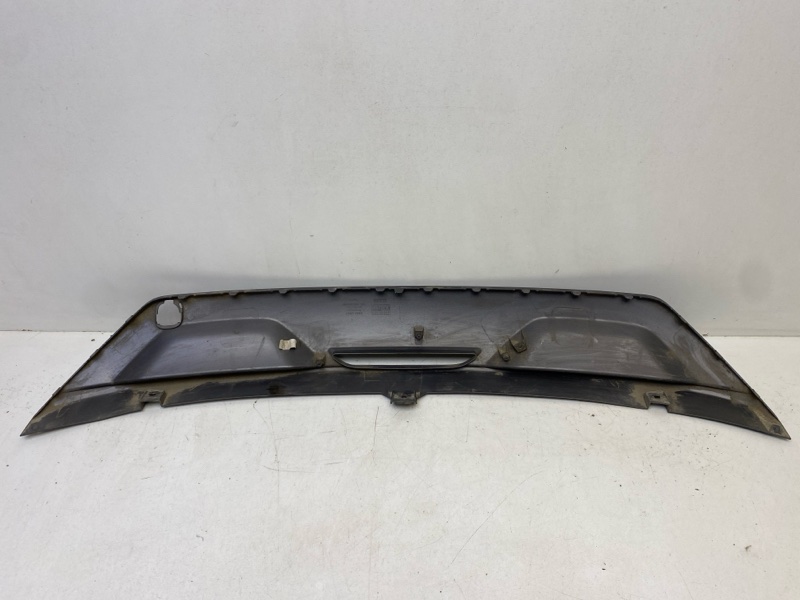 Спойлер заднего бампера