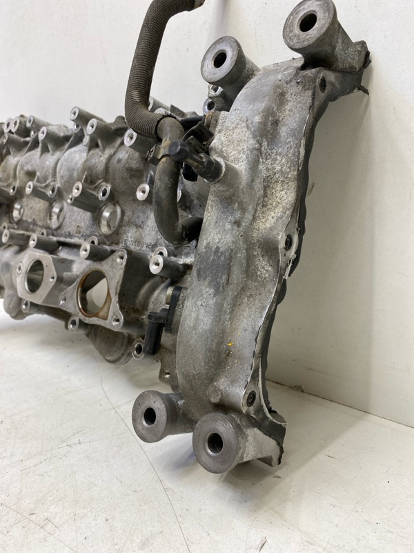 Крышка клапанная ГБЦ