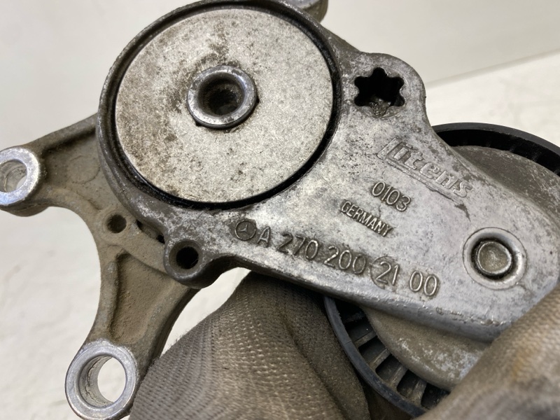 Ролик-натяжитель