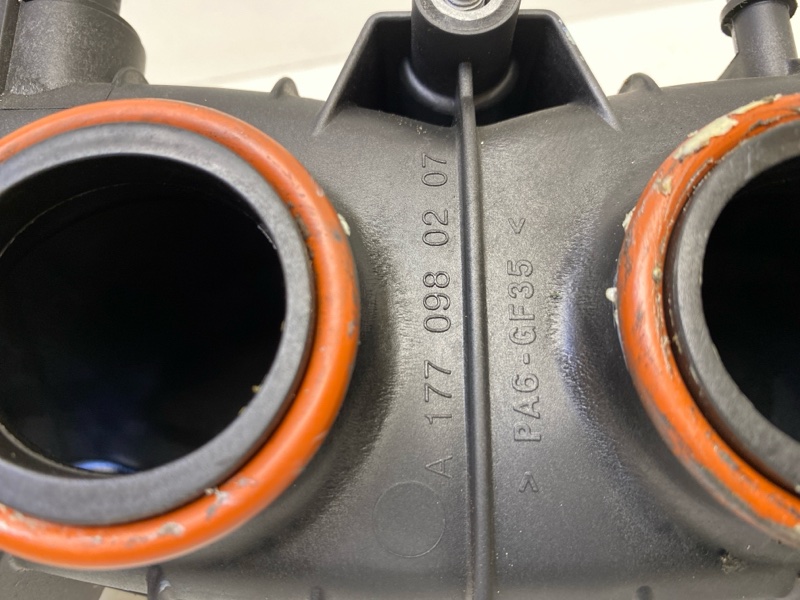 Коллектор впускной